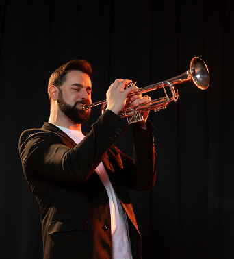 <span>Name Laste Lorem ipsum Dolor sit amet</span>
